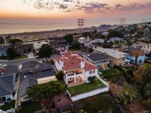 360 Hillcrest top El Segundo home sale