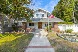 Vintage homes in El Segundo