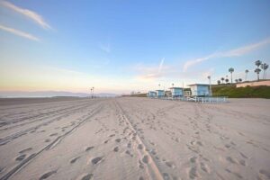 El Segundo lifeguard towers